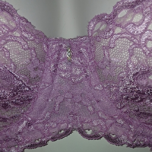 Victoria's Secret Lace Unlined Demi Bra in Lavender Feminine Sexy Girly - Picture 5 of 16